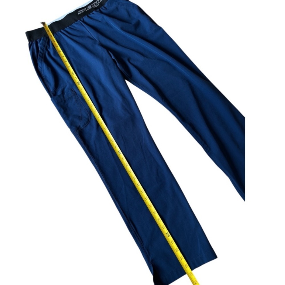 Skechers Men's Navy Blue Joggers - Picture 8 of 8